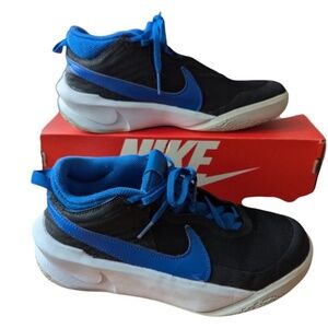 NIKE Air Max - Size 8.5 US Men’s